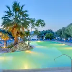 Üdülőközpont Florida Blue Bay & Pszathópirgosz