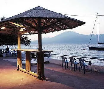 佛罗里达蓝海湾度假酒店及水疗中心