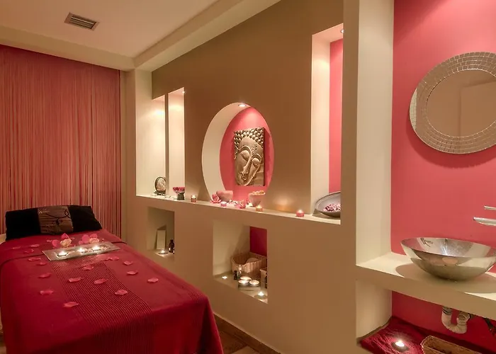 度假村 佛罗里达蓝海湾度假酒店及水疗中心 4*