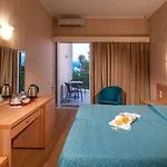 אתר נופש Florida Blue Bay & פסאתופירגוס