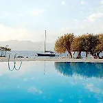 אתר נופש Florida Blue Bay & 4*