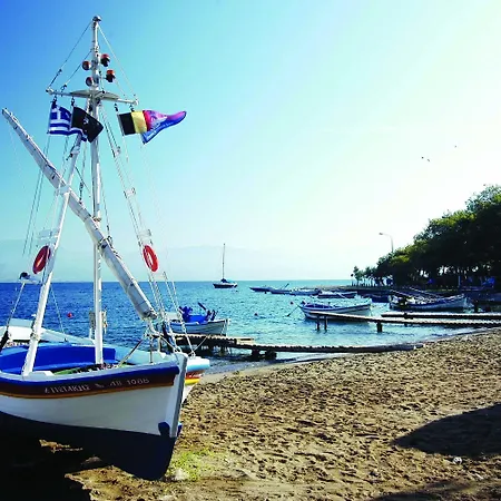 Florida Blue Bay & Psathopyrgos