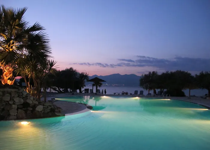 Florida Blue Bay & Resort Psathopirgos