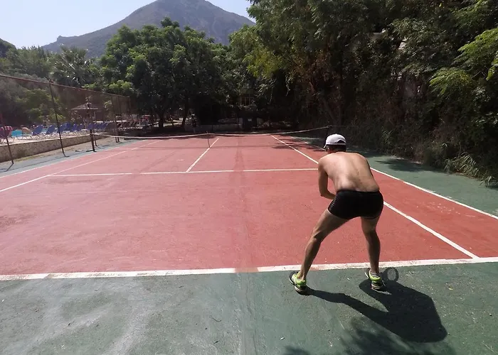 Florida Blue Bay & Psathopirgos